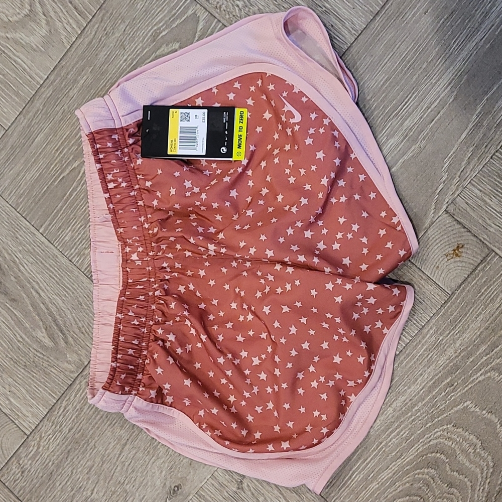NWT Women's Nike Dry Fit, Standard Fit Shorts